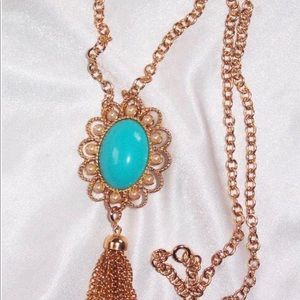 Sarah Coventry Magic Moods necklace